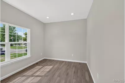 7925 Campion Lane, Hazelwood, MO 63042 - Photo 19