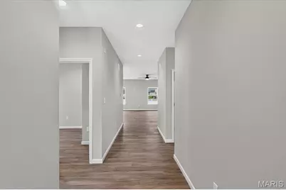 7925 Campion Lane, Hazelwood, MO 63042 - Photo 5