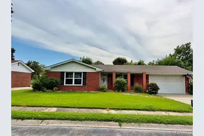 2701 Headland Drive, Saint Charles, MO 63301 - Photo 1