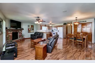 42 Heather Valley Circle, Saint Peters, MO 63376 - Photo 5