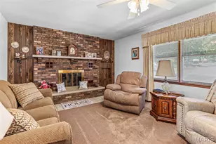 12720 Oakbriar Meadows Ln, Unincorporated, MO 63028 - Photo 13