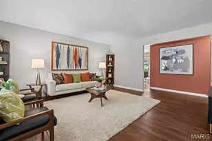 751 Carriage Ln, Hazelwood, MO 63042 - Photo 7