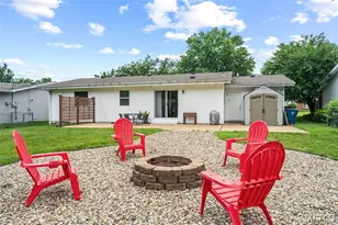 751 Carriage Ln, Hazelwood, MO 63042 - Photo 33