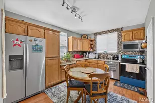 945 Regina Ave, Saint Louis, MO 63125 - Photo 11