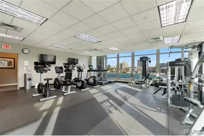 4909 Laclede Avenue #1404, Saint Louis, MO 63108 - Photo 31