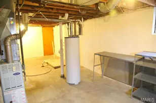 840 Pershall Rd, Florissant, MO 63031 - Photo 17