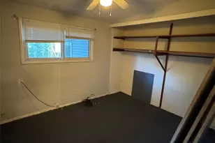 6736 Bitteroot Ln, Berkeley, MO 63134 - Photo 7