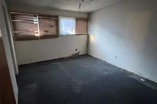 6736 Bitteroot Ln, Berkeley, MO 63134 - Photo 5