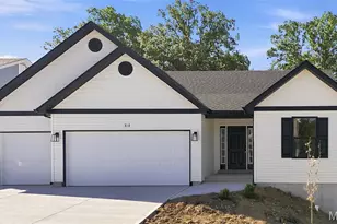 818 Dogwood Way, Hillsboro, MO 63050 - Photo 1