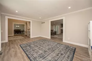 583 Princeway Ct, Manchester, MO 63011 - Photo 9
