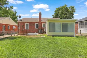 1542 N Hanley Rd, University City, MO 63130 - Photo 29