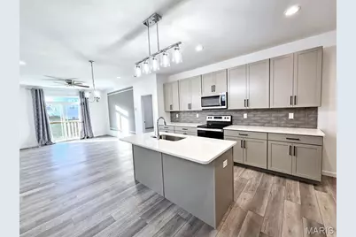 9039 Camino Trail, Cottleville, MO 63304 - Photo 3