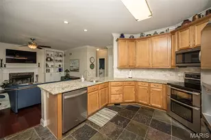 565 Vista Hills Ct, Eureka, MO 63025 - Photo 17