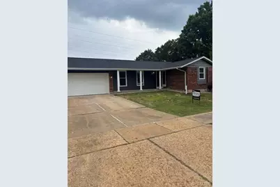 1215 Holgate Drive, Manchester, MO 63021 - Photo 1