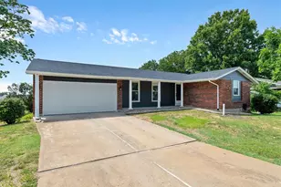 1215 Holgate Dr, Manchester, MO 63021 - Photo 5