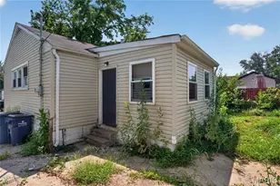 10507 Renfrew Dr, Saint Louis, MO 63137 - Photo 13