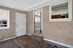 10507 Renfrew Dr, Saint Louis, MO 63137 - Photo 15