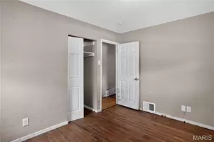 10507 Renfrew Dr, Saint Louis, MO 63137 - Photo 7