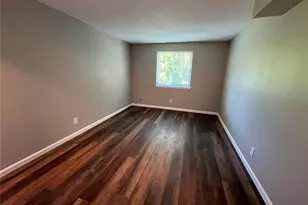 2844 Blackforest Dr, Oakville, MO 63129 - Photo 9