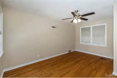 9903 Vasel Drive, Affton, MO 63123 - Photo 9