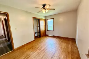 834 Locust St, Montgomery City, MO 63361 - Photo 29