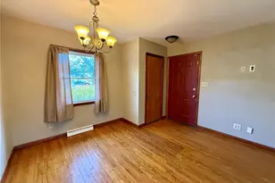 834 Locust St, Montgomery City, MO 63361 - Photo 13