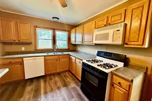834 Locust St, Montgomery City, MO 63361 - Photo 17