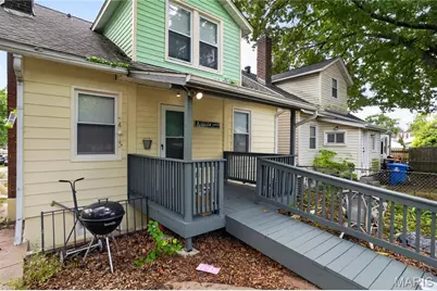 409 W Holden Avenue, Saint Louis, MO 63125 - Photo 5