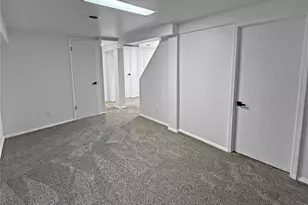 3755 Park Crest Dr, Saint Louis, MO 63125 - Photo 15
