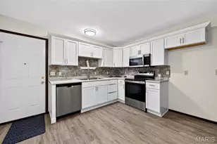 2305 Amarillo Dr, O'Fallon, MO 63368 - Photo 7