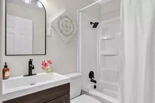 609 N Elm Ave, Webster Groves, MO 63119 - Photo 27