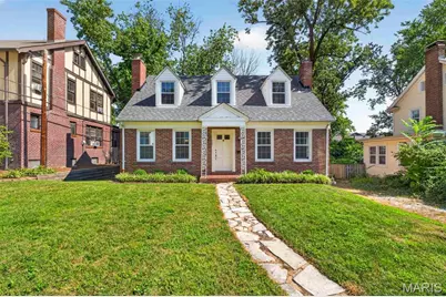 457 Catalina Avenue, Webster Groves, MO 63119 - Photo 1