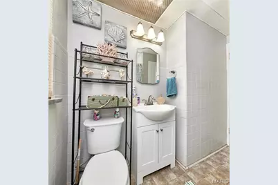 308 Bayless Avenue, Saint Louis, MO 63125 - Photo 9