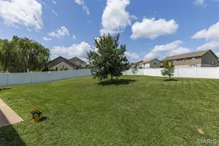 2004 Belmont Dr, Festus, MO 63028 - Photo 3