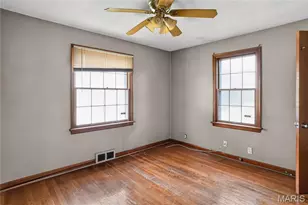 1434 Comet Dr, Saint Louis, MO 63137 - Photo 11