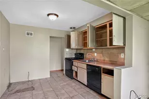 1434 Comet Dr, Saint Louis, MO 63137 - Photo 7