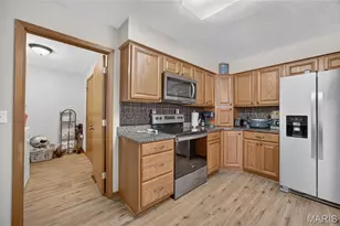 603 Birchbark Ln, Lebanon, MO 65536 - Photo 11