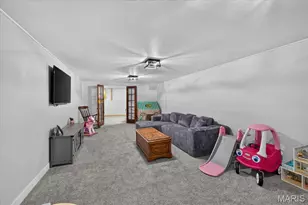 10809 Ridgecrest Dr, Saint Ann, MO 63074 - Photo 25