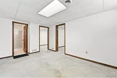 2098 Seven Oaks Drive, Saint Charles, MO 63303 - Photo 23