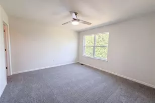 5945 Hawkins Ridge Ct, Saint Louis, MO 63129 - Photo 11