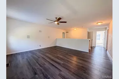 5945 Hawkins Ridge Court, Saint Louis, MO 63129 - Photo 9