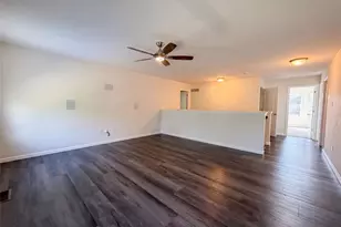 5945 Hawkins Ridge Ct, Saint Louis, MO 63129 - Photo 9