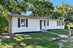 6204 Maxwell Ln, High Ridge, MO 63049 - Photo 1