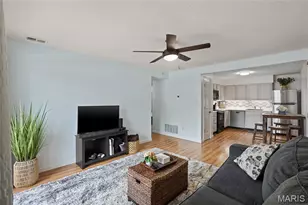 4531 Little Rock Rd, Saint Louis, MO 63128 - Photo 7