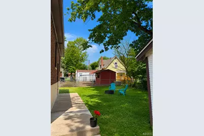 8718 Clifton Avenue, Jennings, MO 63136 - Photo 21