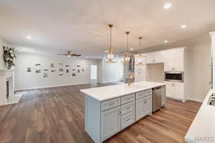 1804 Springbrook Dr, Barnhart, MO 63012 - Photo 9