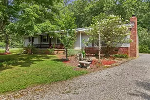 4033 Lakewood Dr, De Soto, MO 63020 - Photo 1