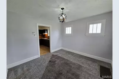 10220 Niblic Drive, Overland, MO 63114 - Photo 9