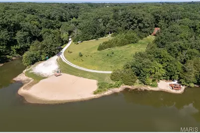 411 Cervina Beach Drive, Innsbrook, MO 63390 - Photo 49