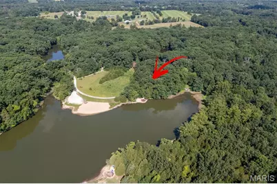 411 Cervina Beach Drive, Innsbrook, MO 63390 - Photo 1